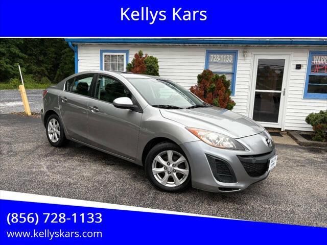 2011 MAZDA Mazda3