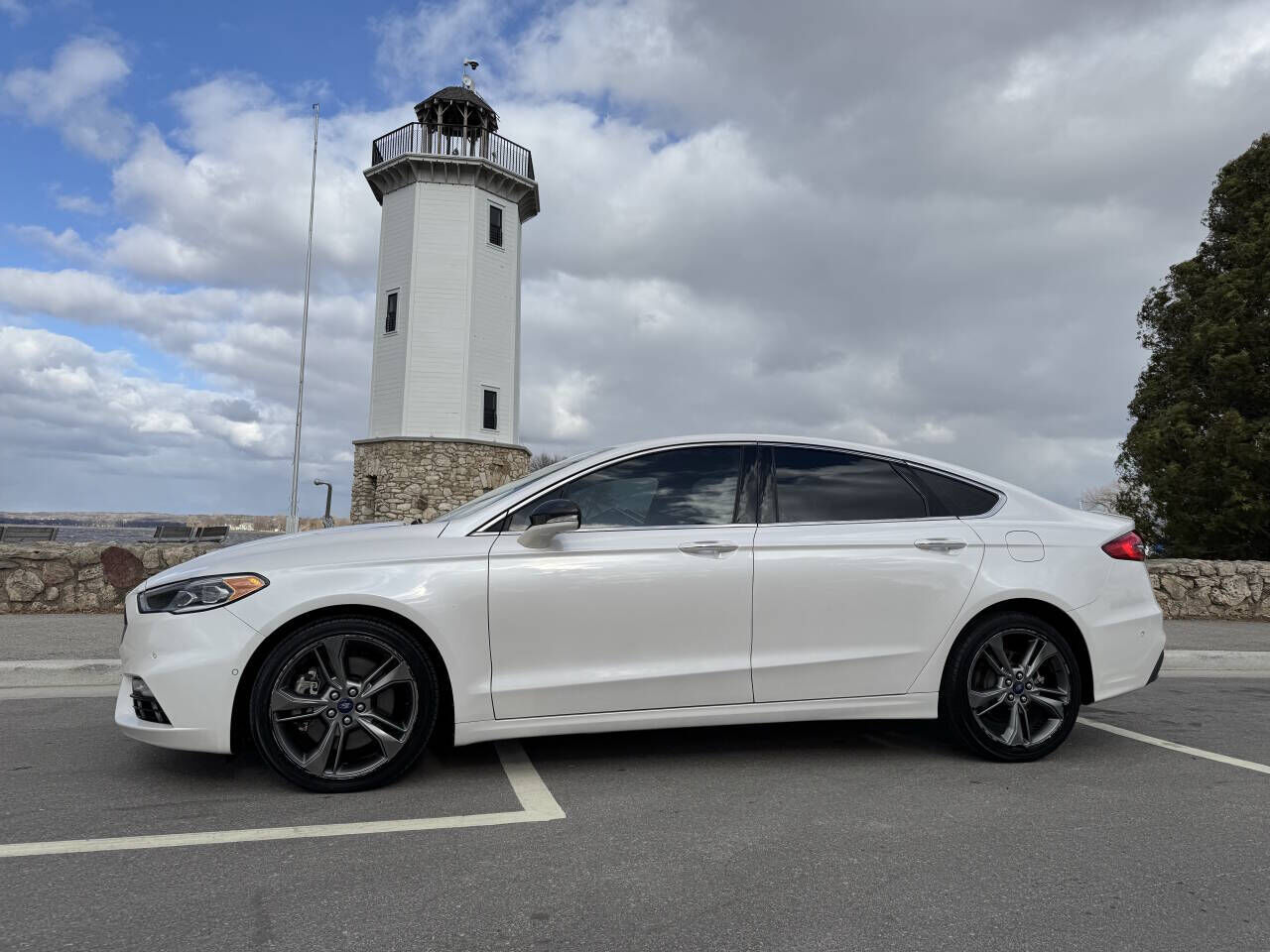 2019 FORD Fusion