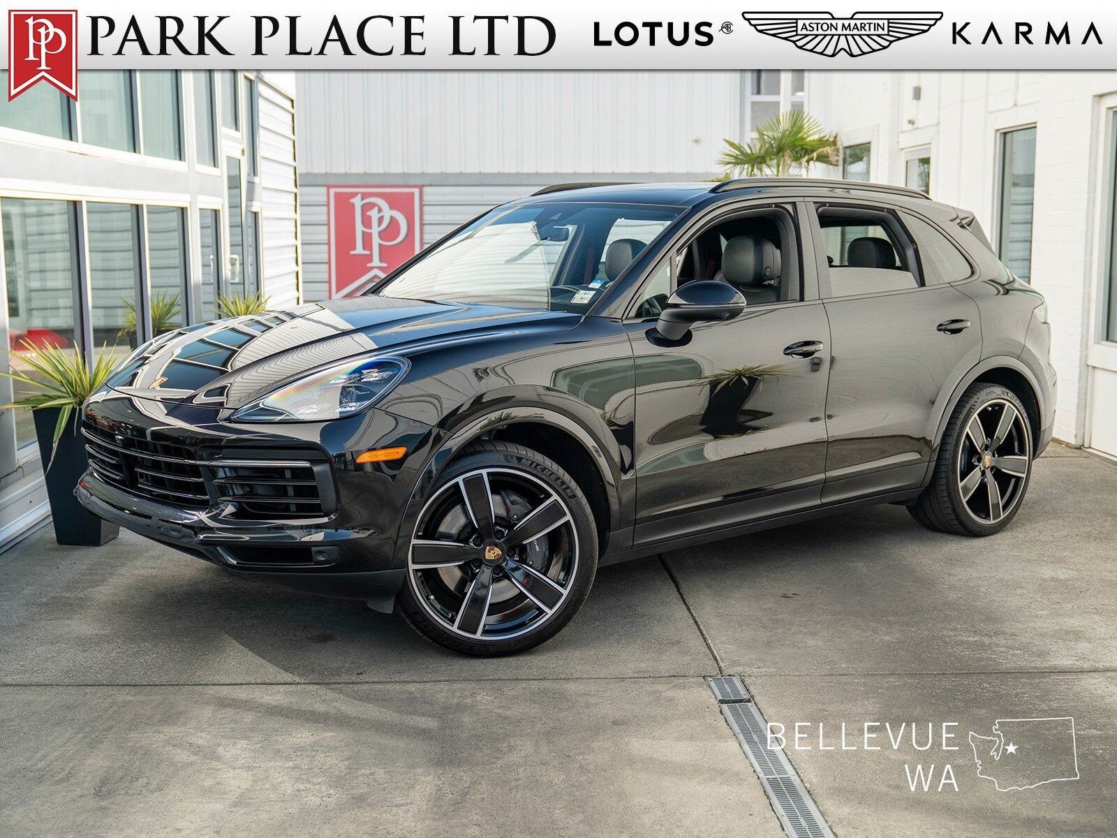 2022 PORSCHE Cayenne