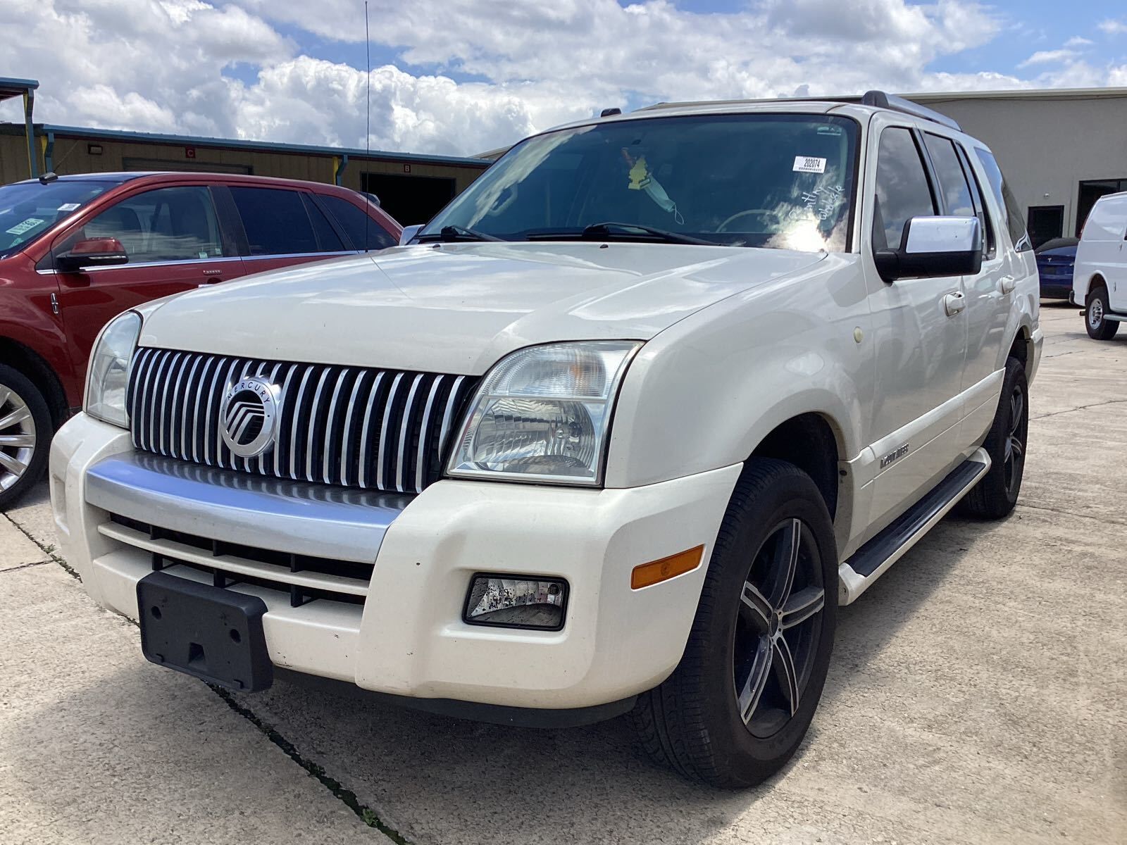 Mercury Mountaineer