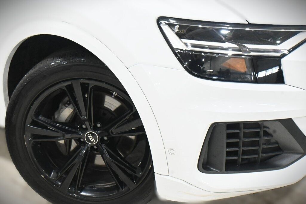 2022 Audi Q8
