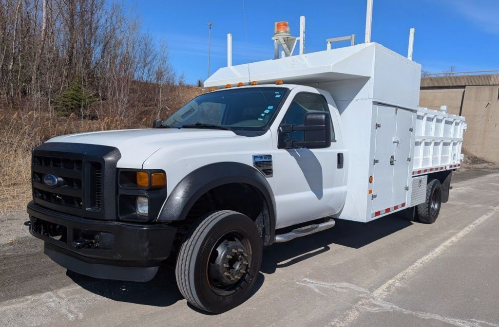 Ford F-550