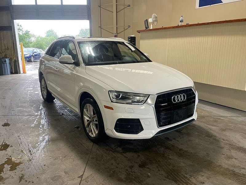 2016 Audi Q3