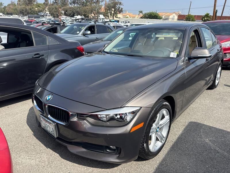 BMW 320i