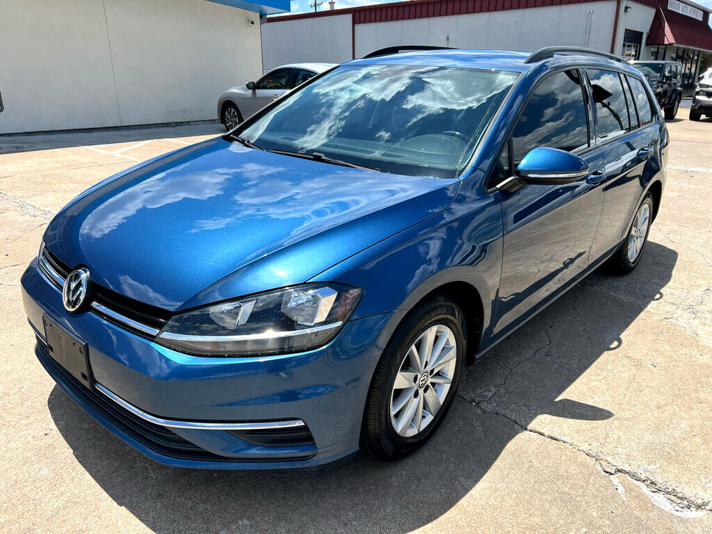 2019 VOLKSWAGEN Golf SportWagen