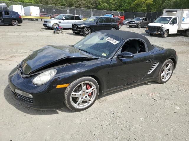 PORSCHE