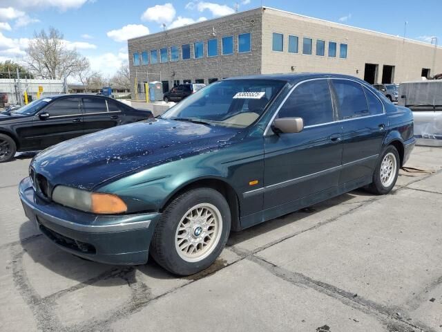 BMW 528i