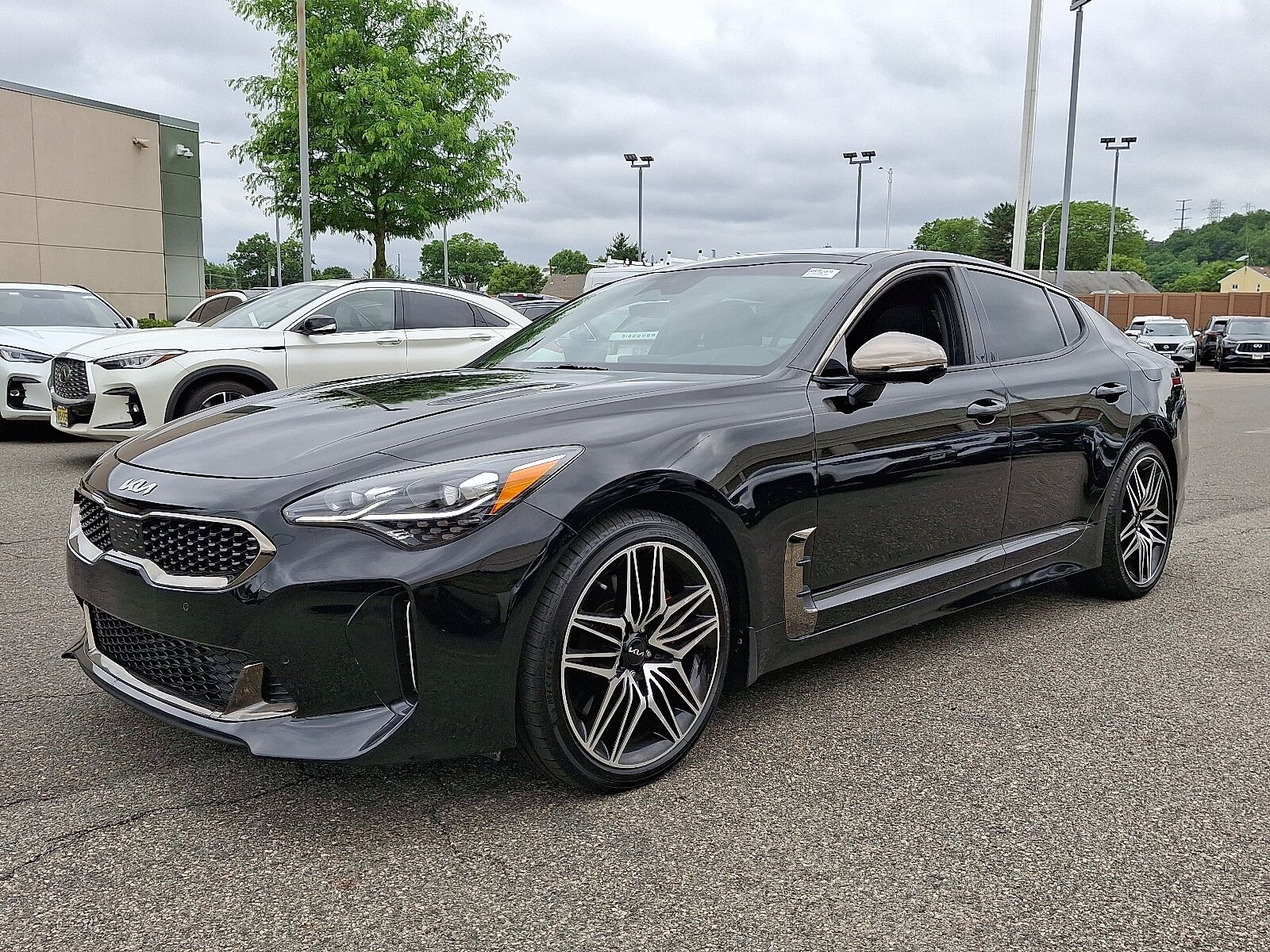 2023 KIA Stinger
