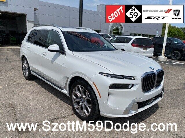 2024 BMW X7
