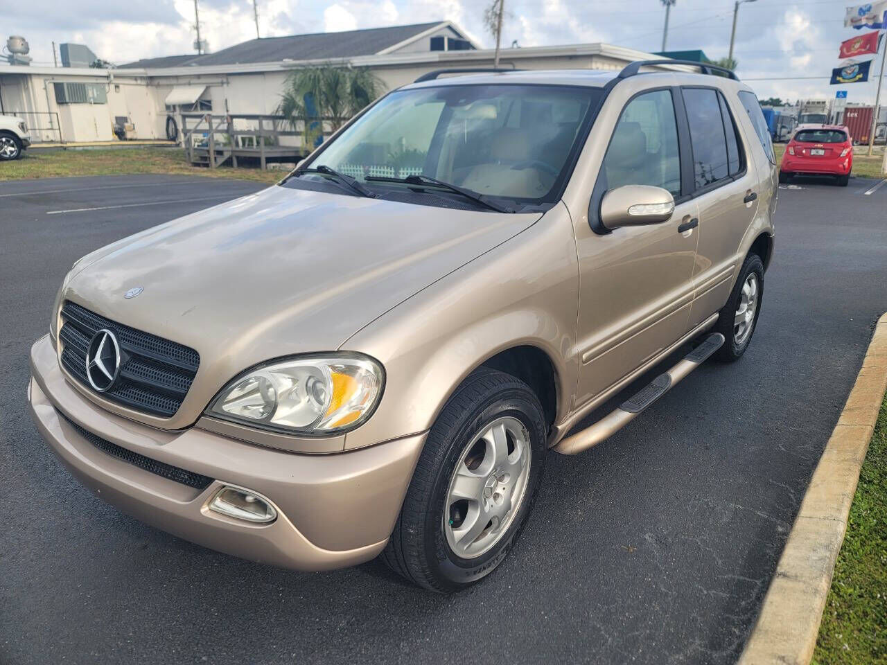 Mercedes-Benz M-Class