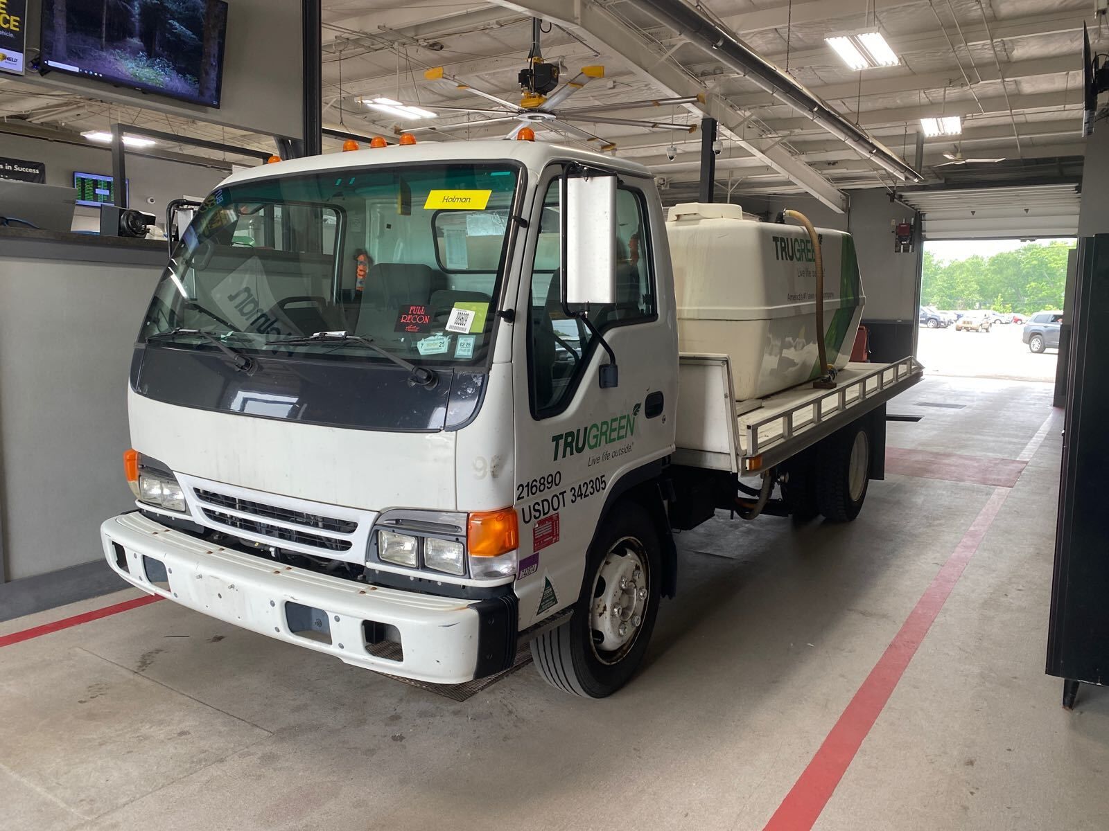 Isuzu NQR