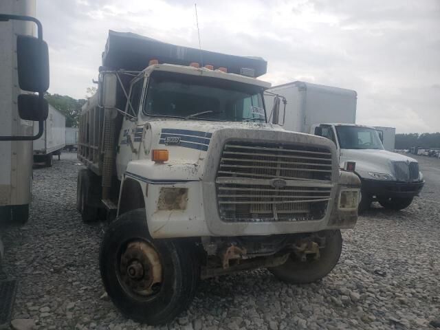 Ford LT8000