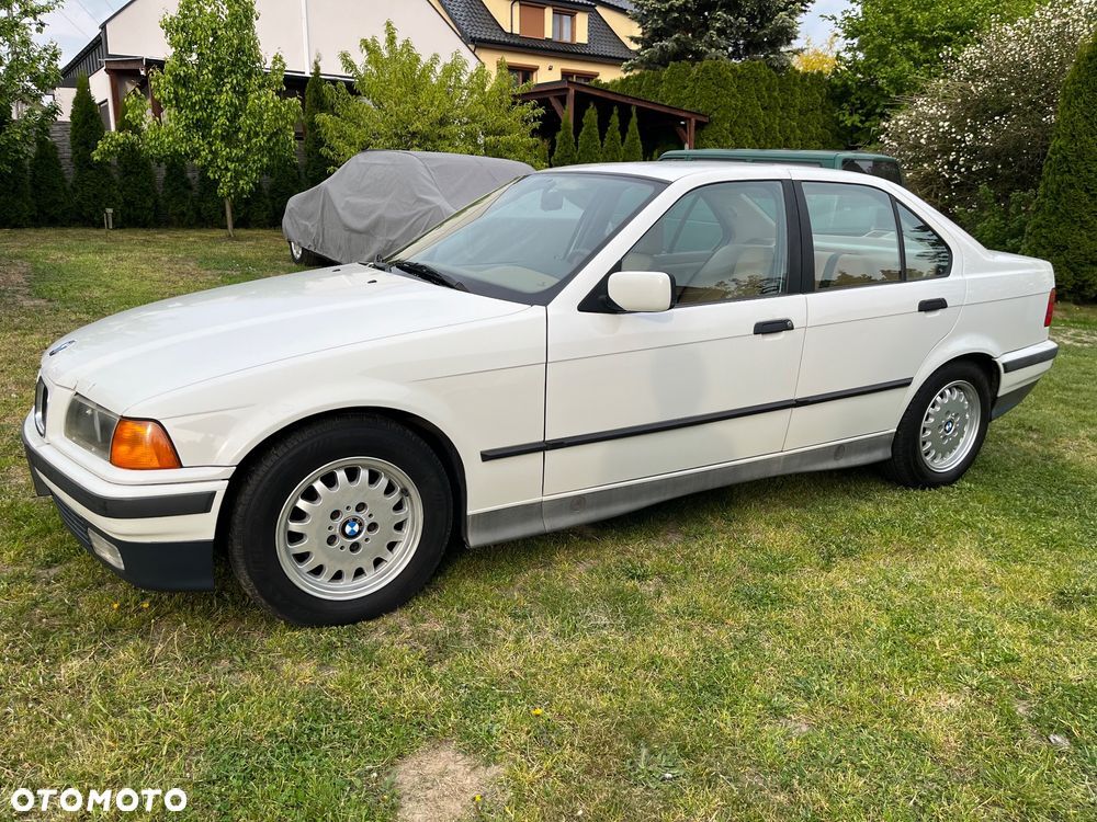 BMW 325i