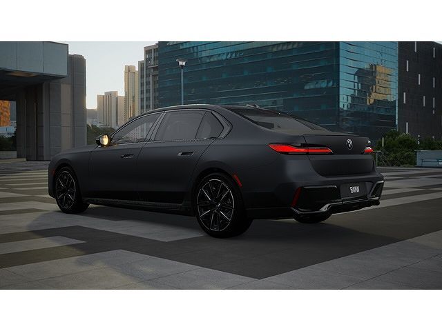 2025 BMW 740i