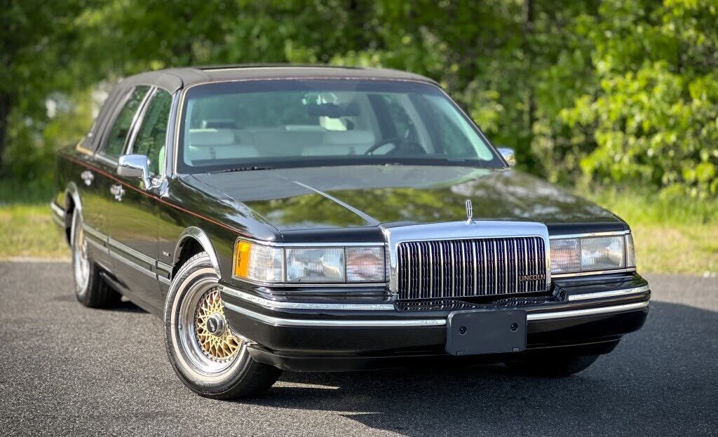 Lincoln Town Car