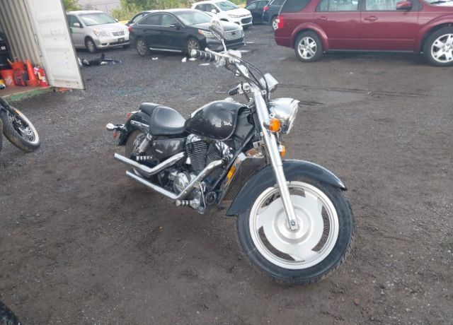 Honda VT1100C2 (SHADOW SABRE)