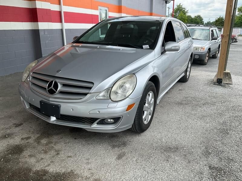 Mercedes-Benz R-Class
