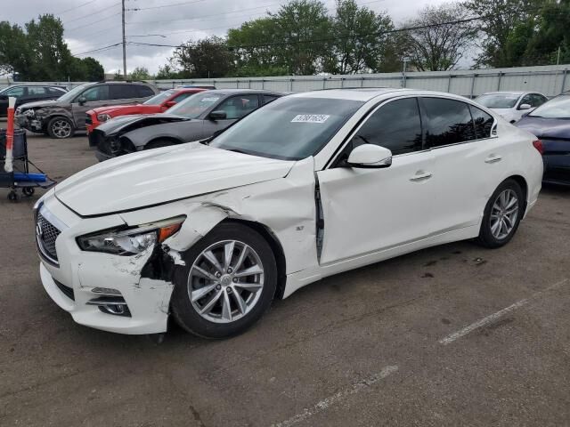 2015 INFINITI Q50