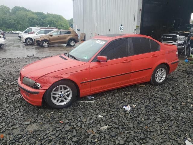 BMW 323i