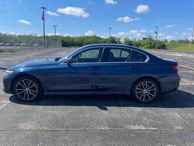 2022 BMW 330i