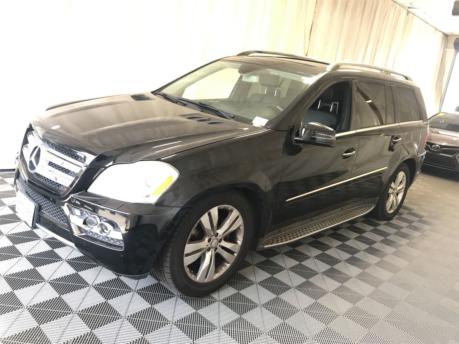 Mercedes-Benz GL-Class