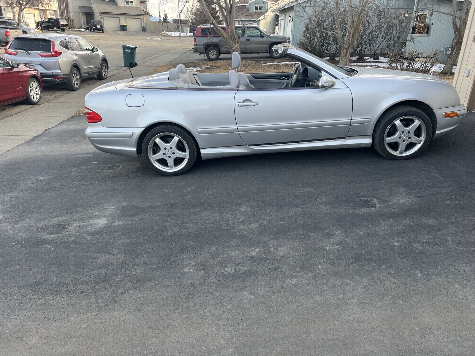 Mercedes-Benz CLK-Class