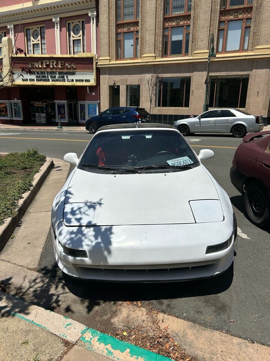 Toyota MR2