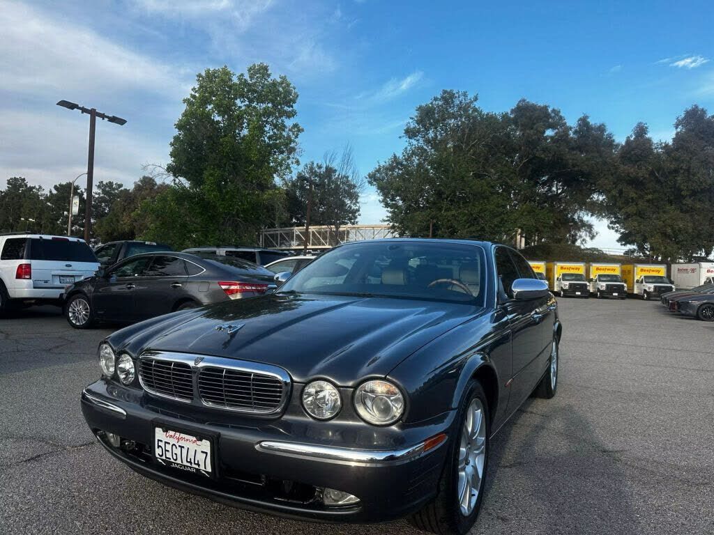 Jaguar Vanden Plas