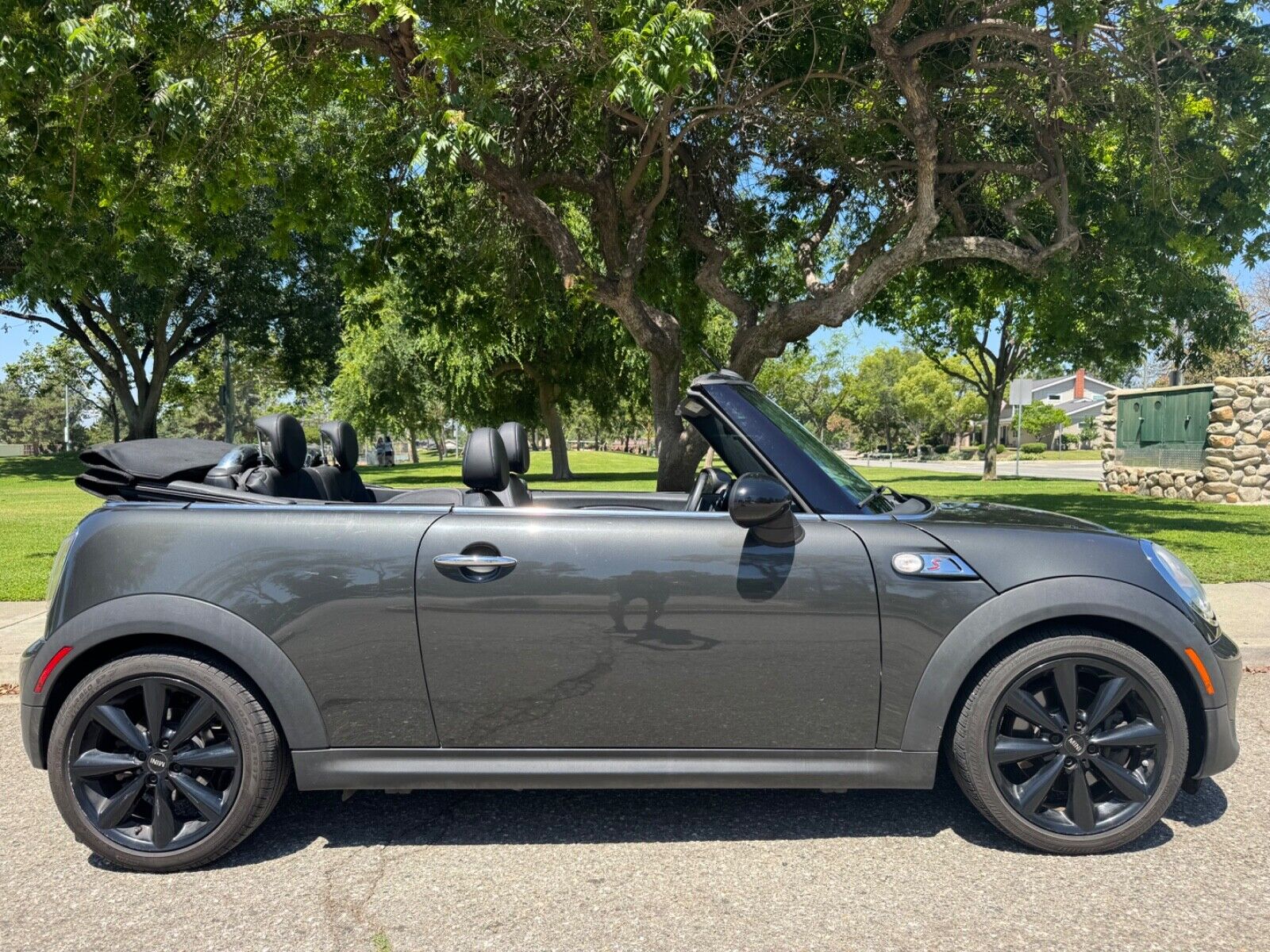 MINI Cooper Convertible