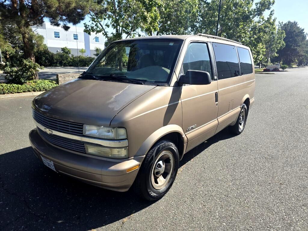 Chevrolet Astro Van