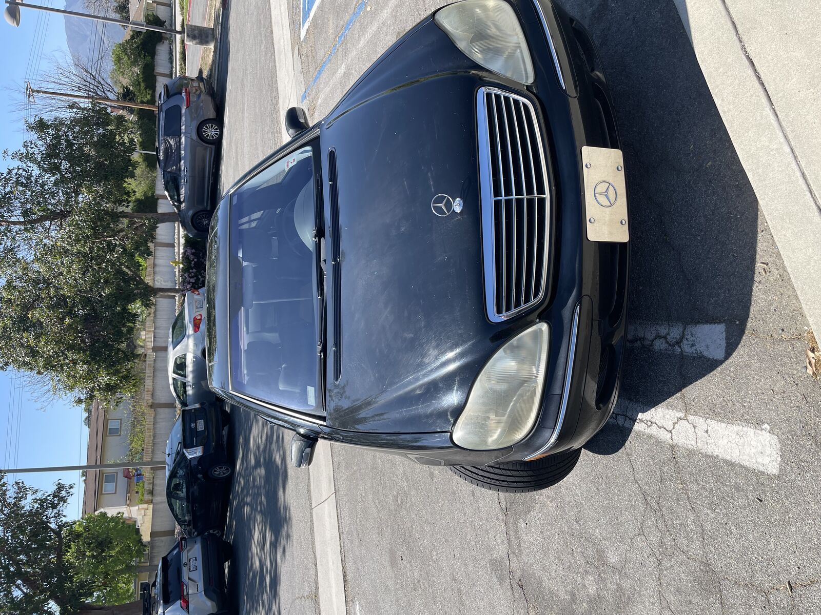 MERCEDES-BENZ