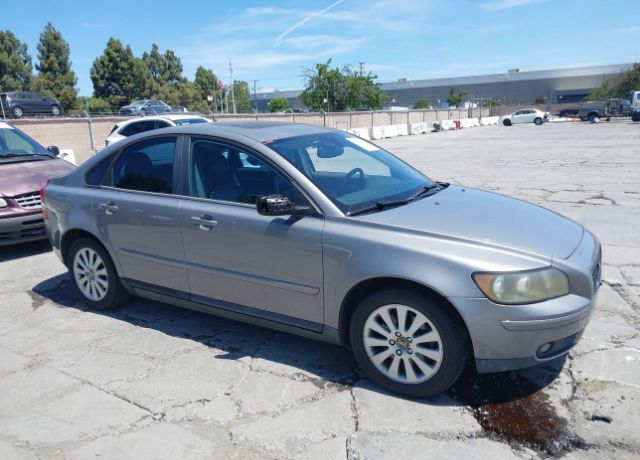 Volvo S40