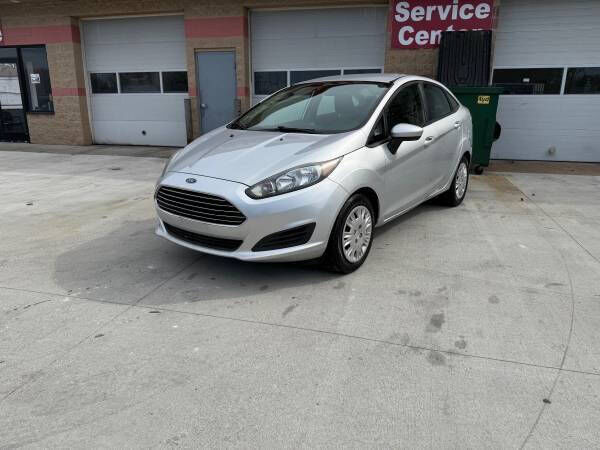 2014 FORD Fiesta