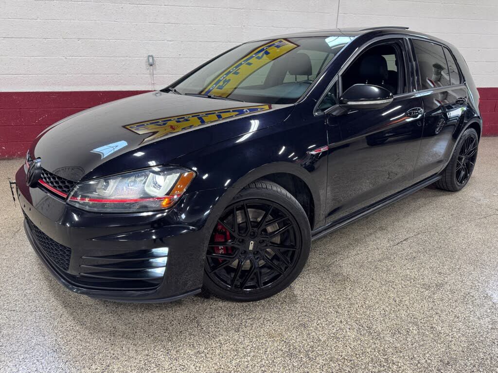 Volkswagen Golf GTI