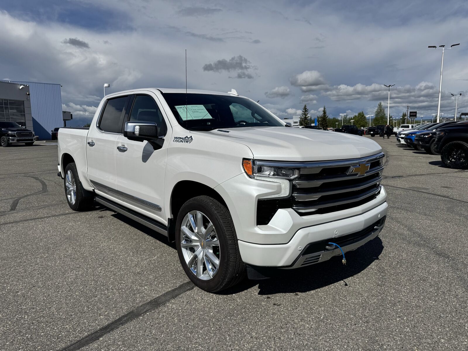 2024 CHEVROLET Silverado