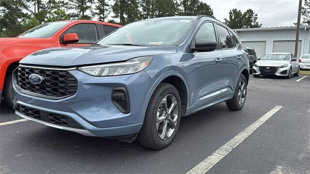 2024 FORD Escape