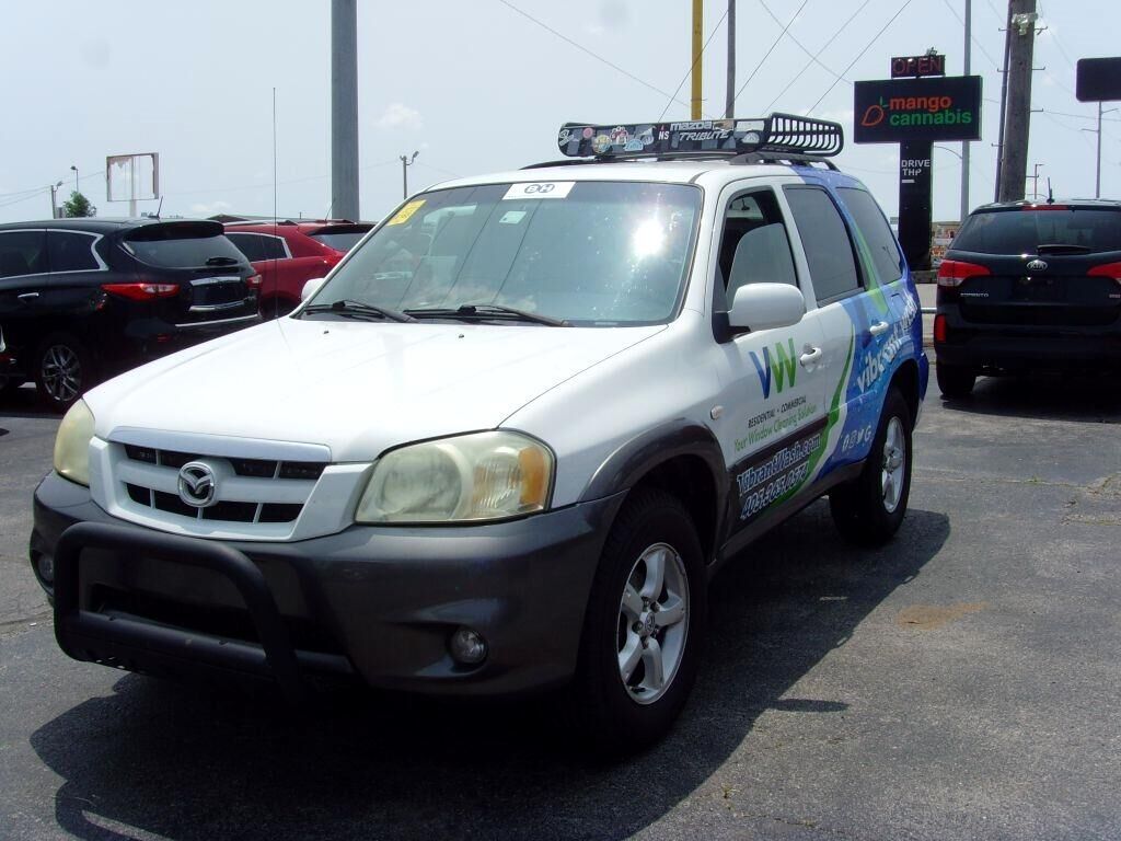 Mazda Tribute