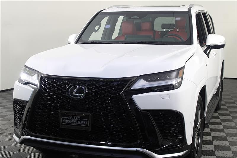 2025 LEXUS LX