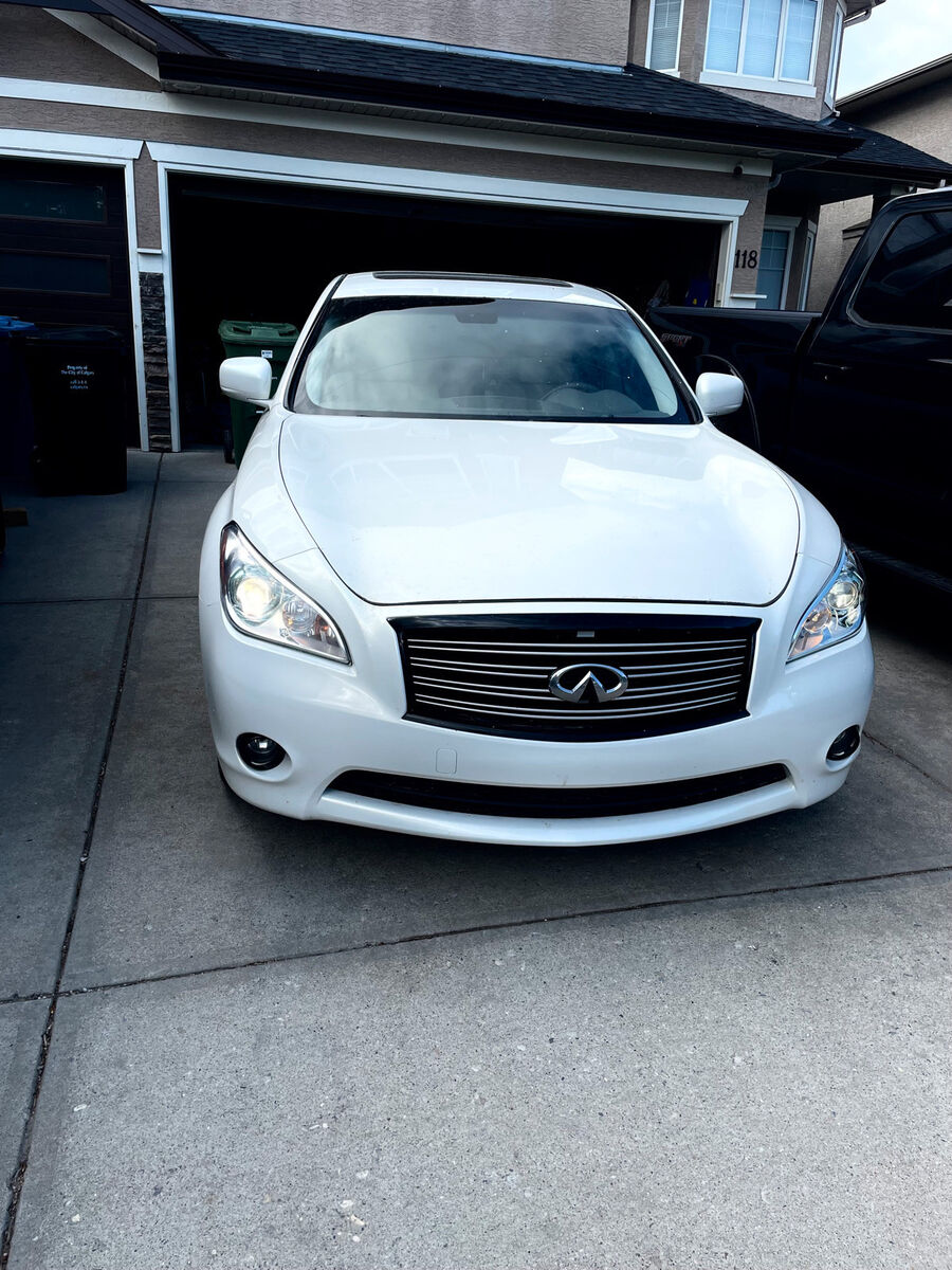 Infiniti M37