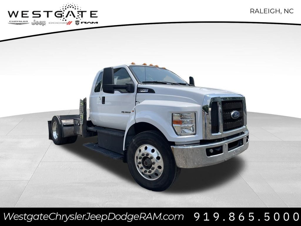 2019 FORD F-750