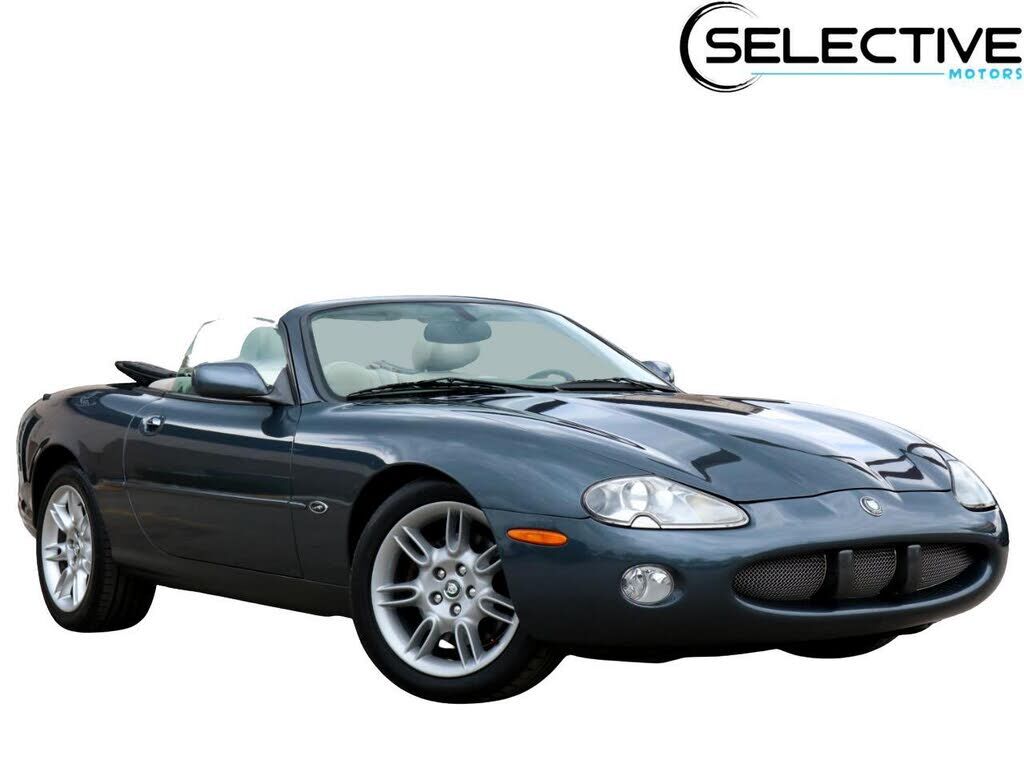 Jaguar XK8