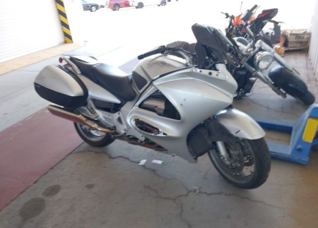 Honda ST1300A