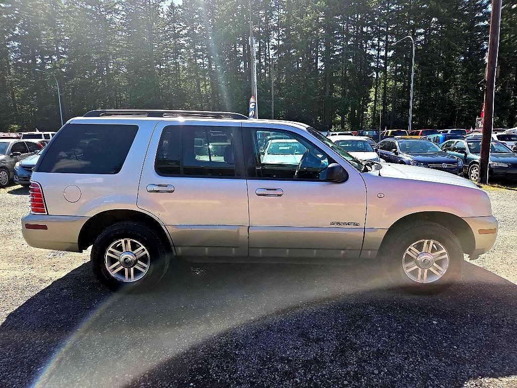 Mercury Mountaineer
