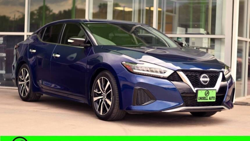 2023 NISSAN Maxima