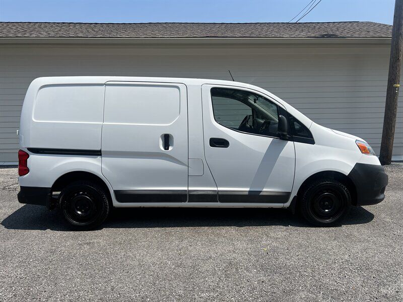 Nissan NV200