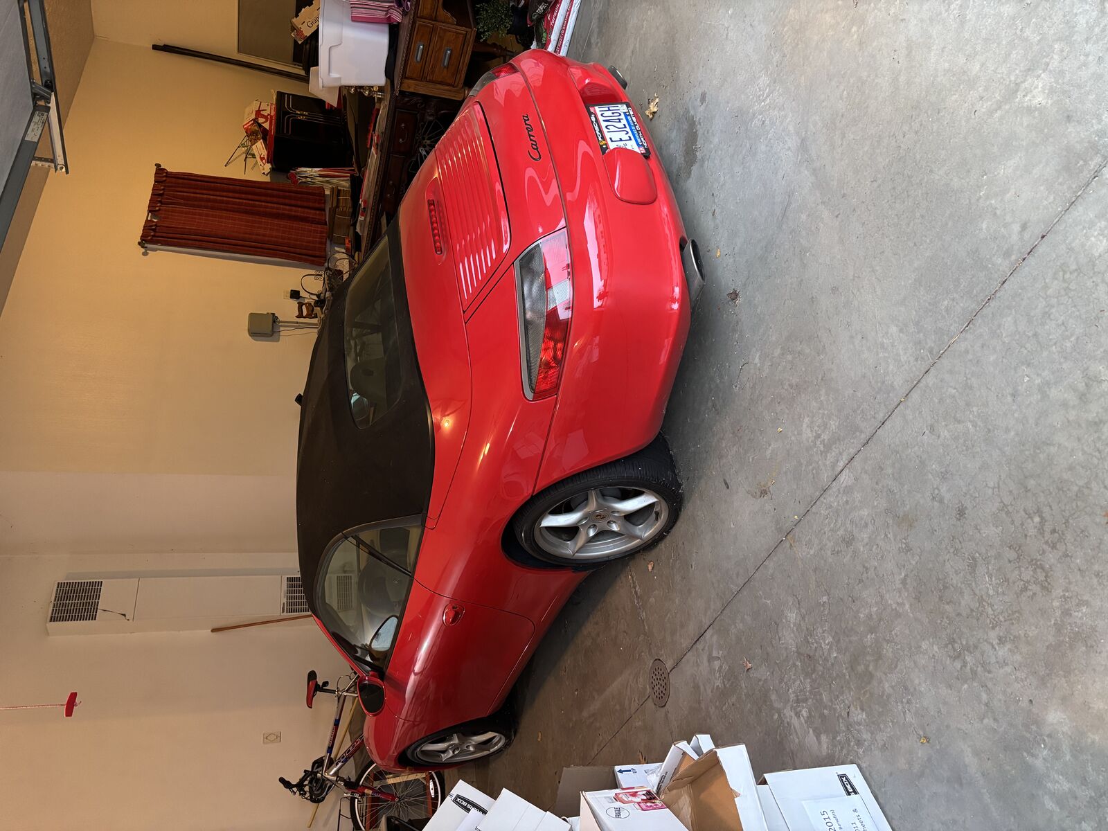 PORSCHE