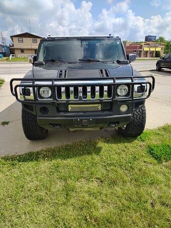 2004 HUMMER H2