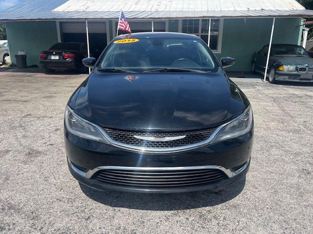 2015 CHRYSLER 200
