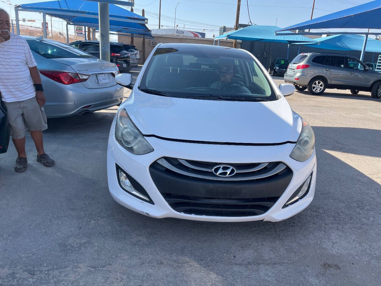 2014 HYUNDAI Elantra