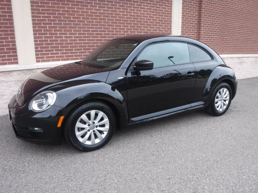 2016 VOLKSWAGEN Beetle